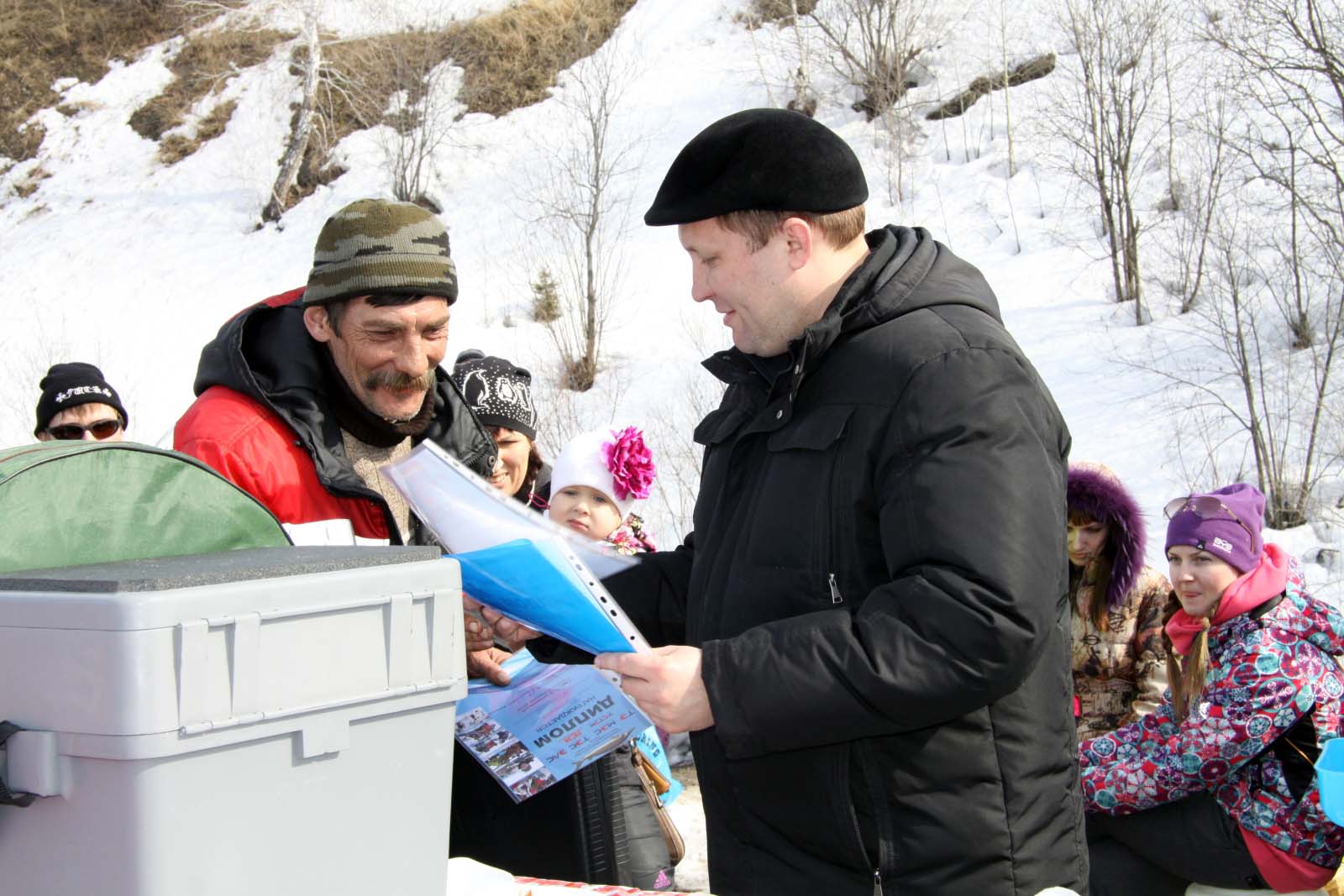 Поучаствовали в зимней рыбалке